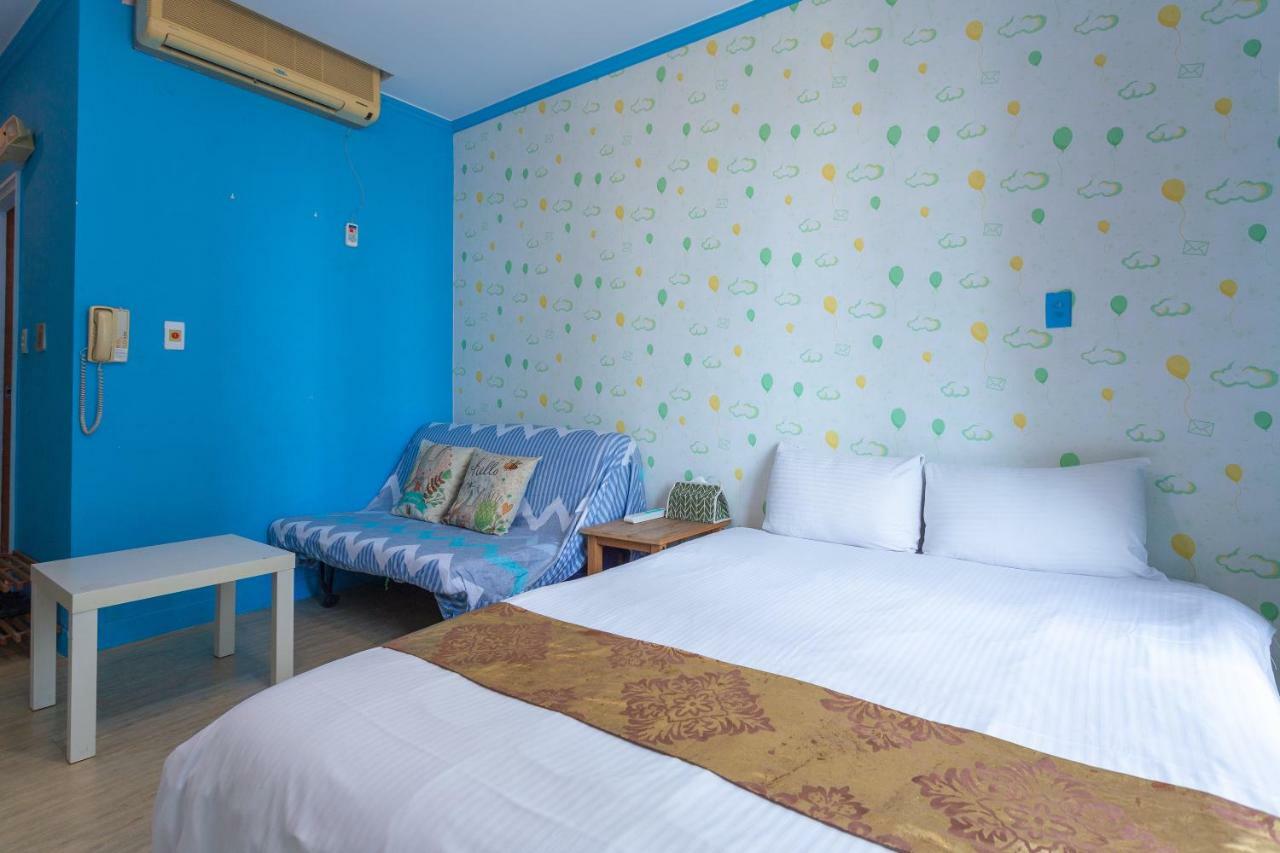 Arteyes Theme Suite Sunduo Hall Kaohsiung Exterior photo
